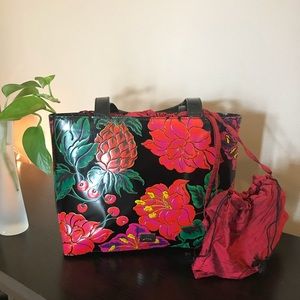Gorgeous Moschino Redwall Floral Hand bag